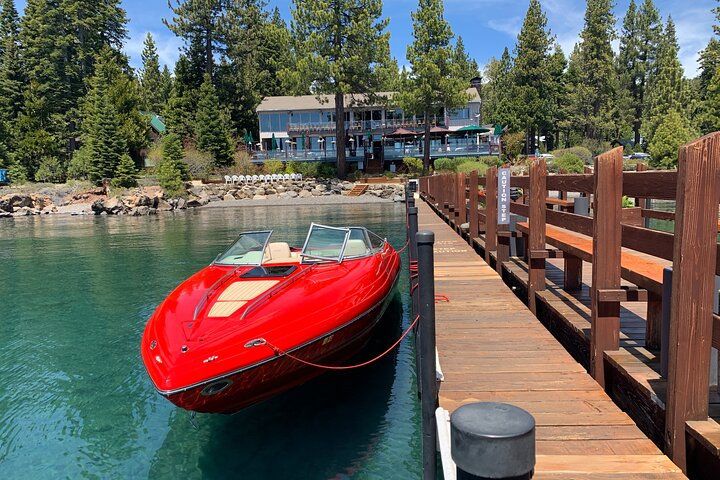 Private Boat Tour with Lunch on the Lake - Photo 1 of 6